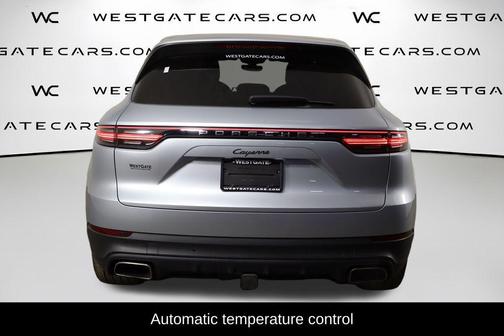 Rhodium Silver Metallic 2019 Porsche Cayenne Cayenne E-Hybrid