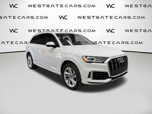 2021 Audi Q7 45 Premium Plus