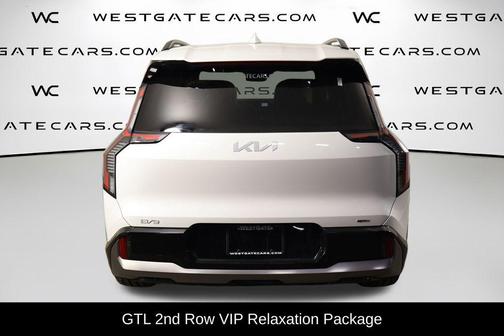 Snow White Pearl 2024 Kia EV9 GT-Line