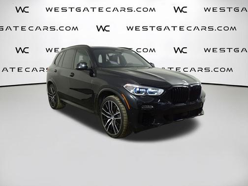 2020 BMW X5 M50i