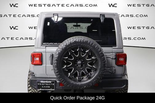 Sting-Gray Clearcoat 2018 Jeep Wrangler Unlimited Sahara
