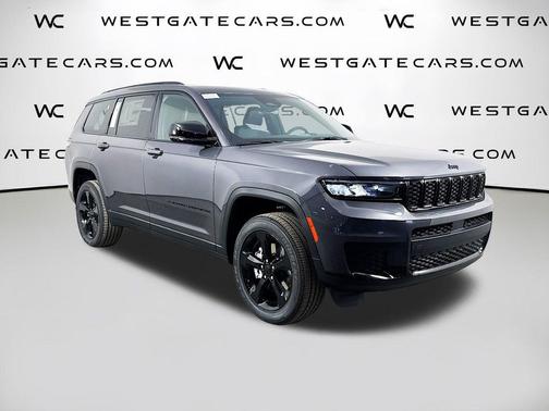 Baltic Gray Metallic Clearcoat 2025 Jeep Grand Cherokee L Altitude