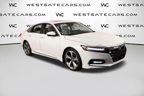 Platinum White Pearl 2018 Honda Accord Touring 2.0T