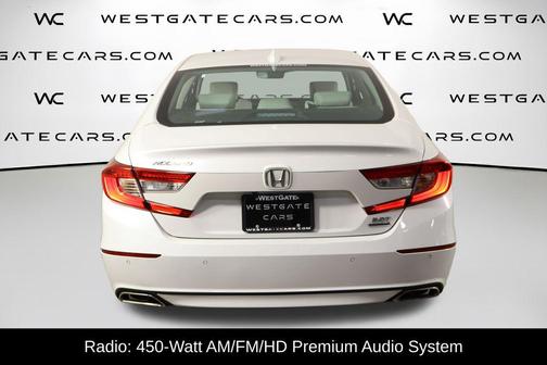 Platinum White Pearl 2018 Honda Accord Touring 2.0T