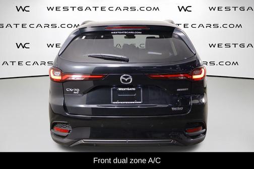 Jet Black Mica 2025 Mazda CX-70 3.3 Turbo Preferred Package