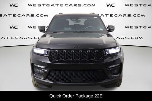 Diamond Black Crystal Pearlcoat 2024 Jeep Grand Cherokee Limited