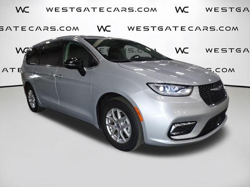 2024 Chrysler Pacifica Touring-L