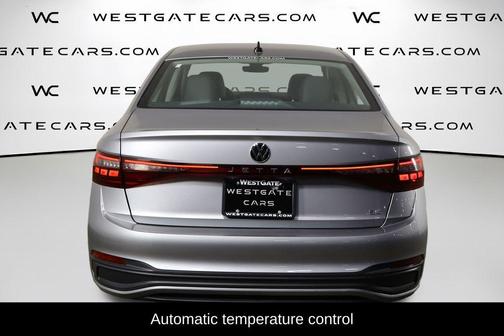 2025 Volkswagen Jetta 1.5T SE