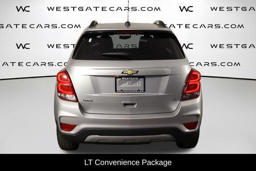 Silver Ice Metallic 2019 Chevrolet Trax LT