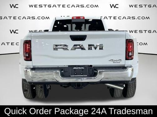 Bright White Clearcoat 2026 RAM 3500 Tradesman Crew Cab 4x4 8' Box