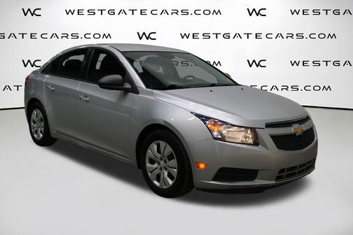 Silver Ice Metallic 2014 Chevrolet Cruze LS