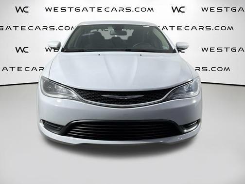 2016 Chrysler 200 LX