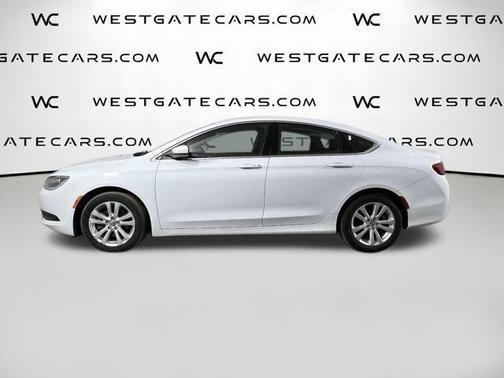 2016 Chrysler 200 LX