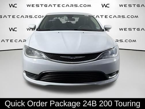 2016 Chrysler 200 LX