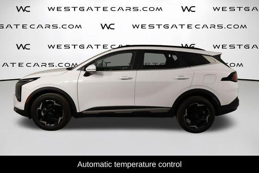 Glacial White Pearl 2026 Kia Sportage EX