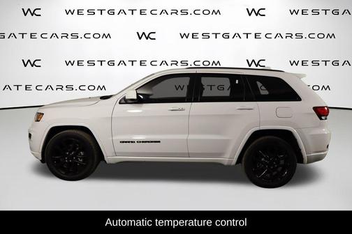 Glacial White Pearl 2026 Kia Sportage EX