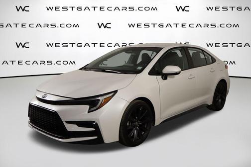 Wind Chill Pearl 2023 Toyota Corolla SE