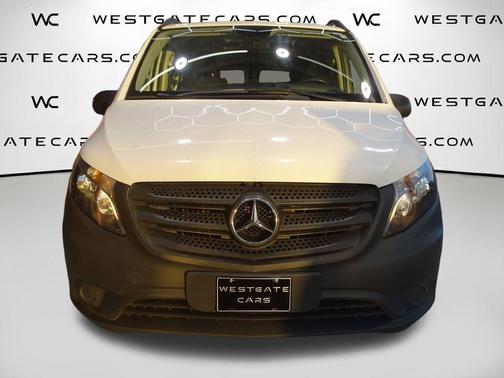 2017 Mercedes-Benz Metris Base