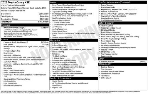 Wind Chill Pearl/Midnight Black Metallic 2023 Toyota Camry XSE