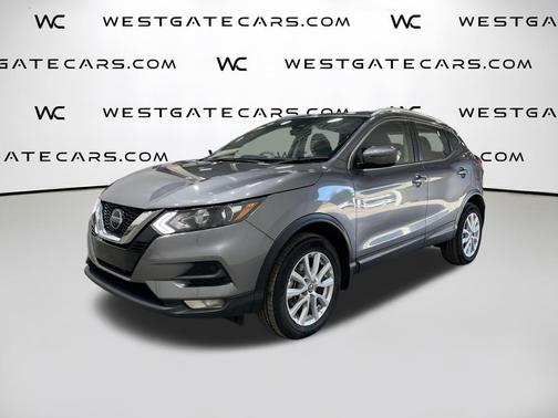 2022 Nissan Rogue Sport SV