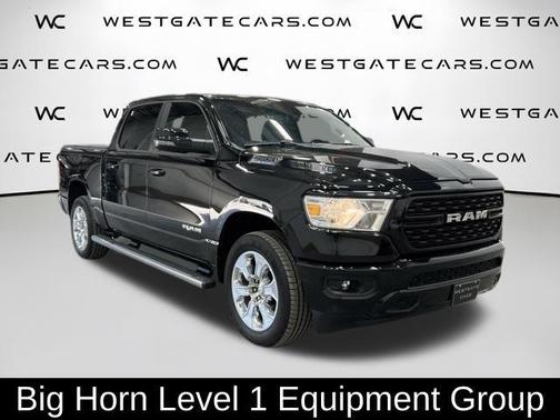 Diamond Black Crystal Pearlcoat 2024 RAM 1500 Big Horn/Lone Star