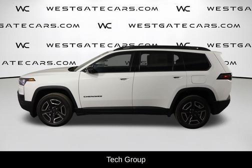 Bright White Clearcoat 2026 Jeep Cherokee LAREDO/LIMITED