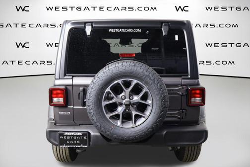Granite Crystal Metallic Clearcoat 2026 Jeep Wrangler Sport S