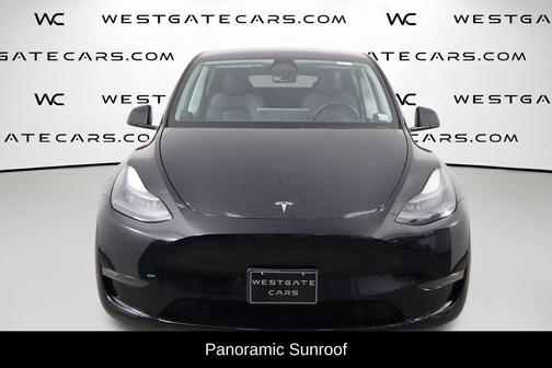 Black 2023 Tesla Model Y Performance