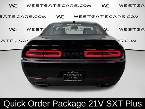 2018 Dodge Challenger SXT