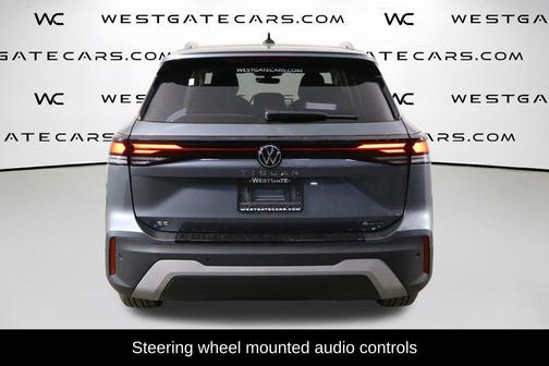 Platinum Gray Metallic 2025 Volkswagen Tiguan 2.0T SE