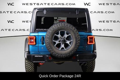 Bikini Pearlcoat 2019 Jeep Wrangler Rubicon
