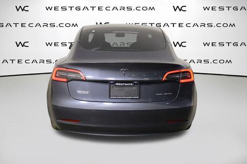 Midnight Silver Metallic 2022 Tesla Model 3 Long Range