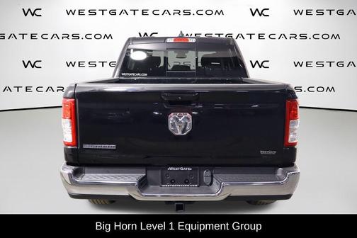 Diamond Black Crystal Pearlcoat 2022 RAM 1500 Big Horn/Lone Star
