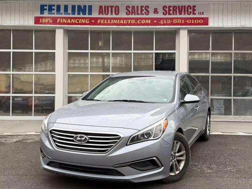 2016 Hyundai SONATA SE