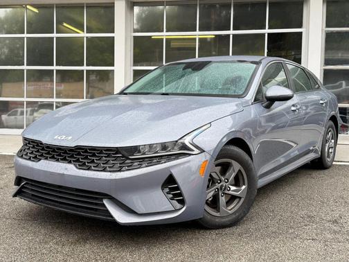 2023 Kia K5 LXS