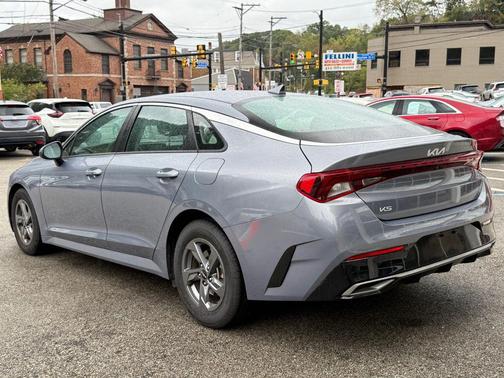 2023 Kia K5 LXS