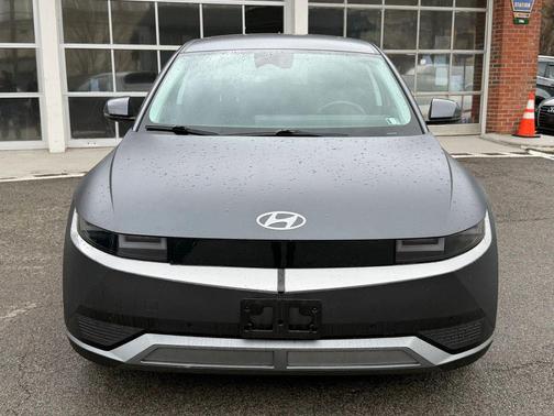 2022 Hyundai IONIQ 5 SEL