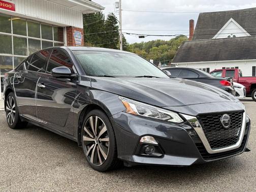 2019 Nissan Altima 2.5 Platinum