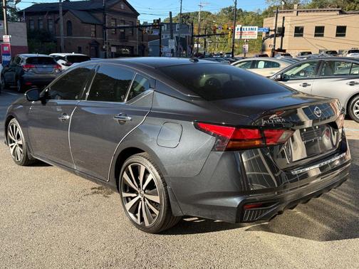 2019 Nissan Altima 2.5 Platinum