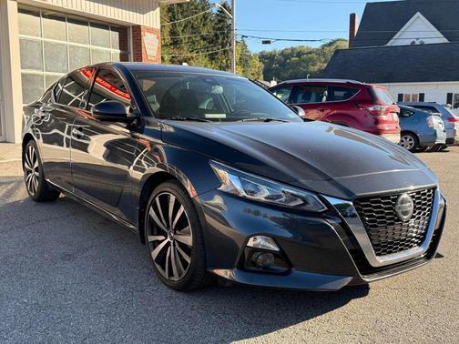 2019 Nissan Altima 2.5 Platinum