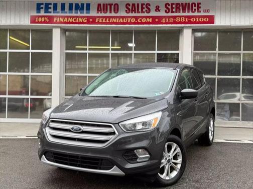 2019 Ford Escape SE