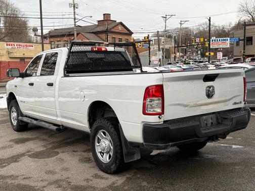 2022 RAM 2500 Tradesman Crew Cab 4x4 8' Box