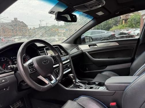 2018 Hyundai SONATA Limited 2.0T+