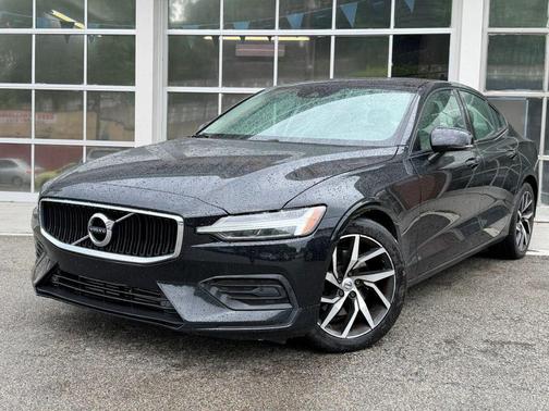 Black Stone 2020 Volvo S60 T5 Momentum