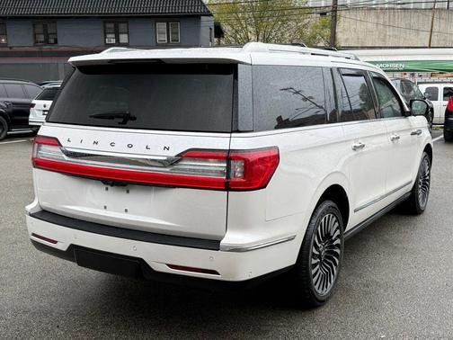 2019 Lincoln Navigator L Black Label