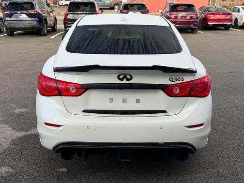 2016 INFINITI Q50 3.0t RED SPORT 400