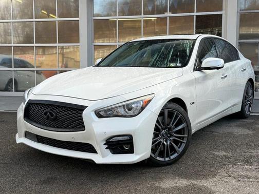 2016 INFINITI Q50 3.0t RED SPORT 400