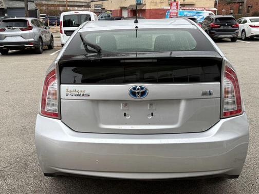 2013 Toyota Prius Two