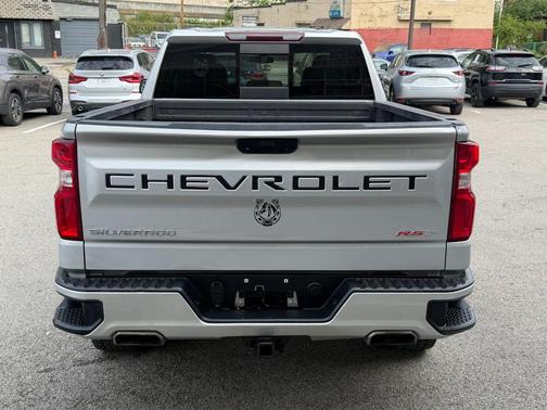 Silver Ice Metallic 2019 Chevrolet Silverado 1500 RST