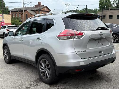 2016 Nissan Rogue SL